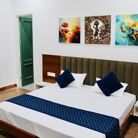 The Loya Hotel Muktsar 外观 照片