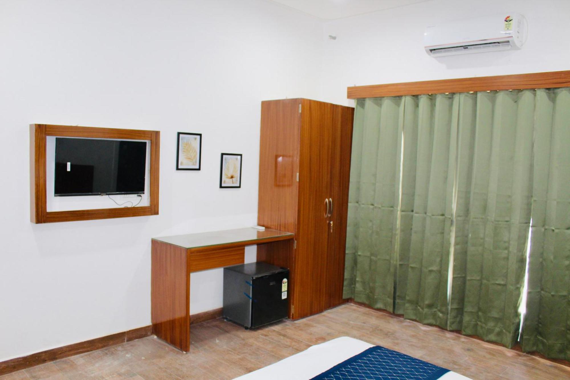 The Loya Hotel Muktsar 外观 照片