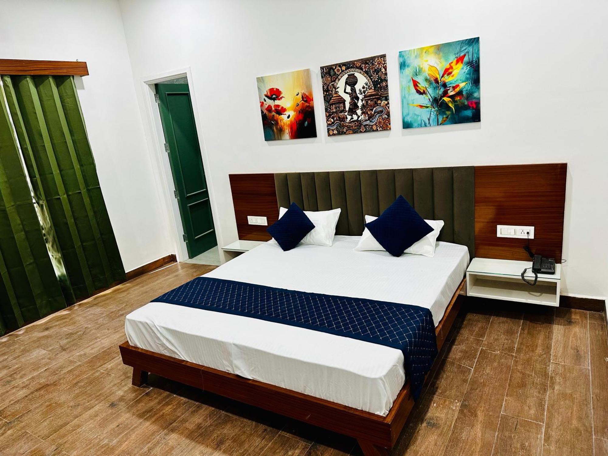 The Loya Hotel Muktsar 外观 照片